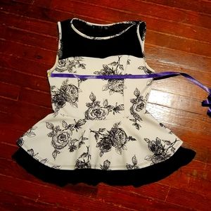 Black and white waist flair blouse